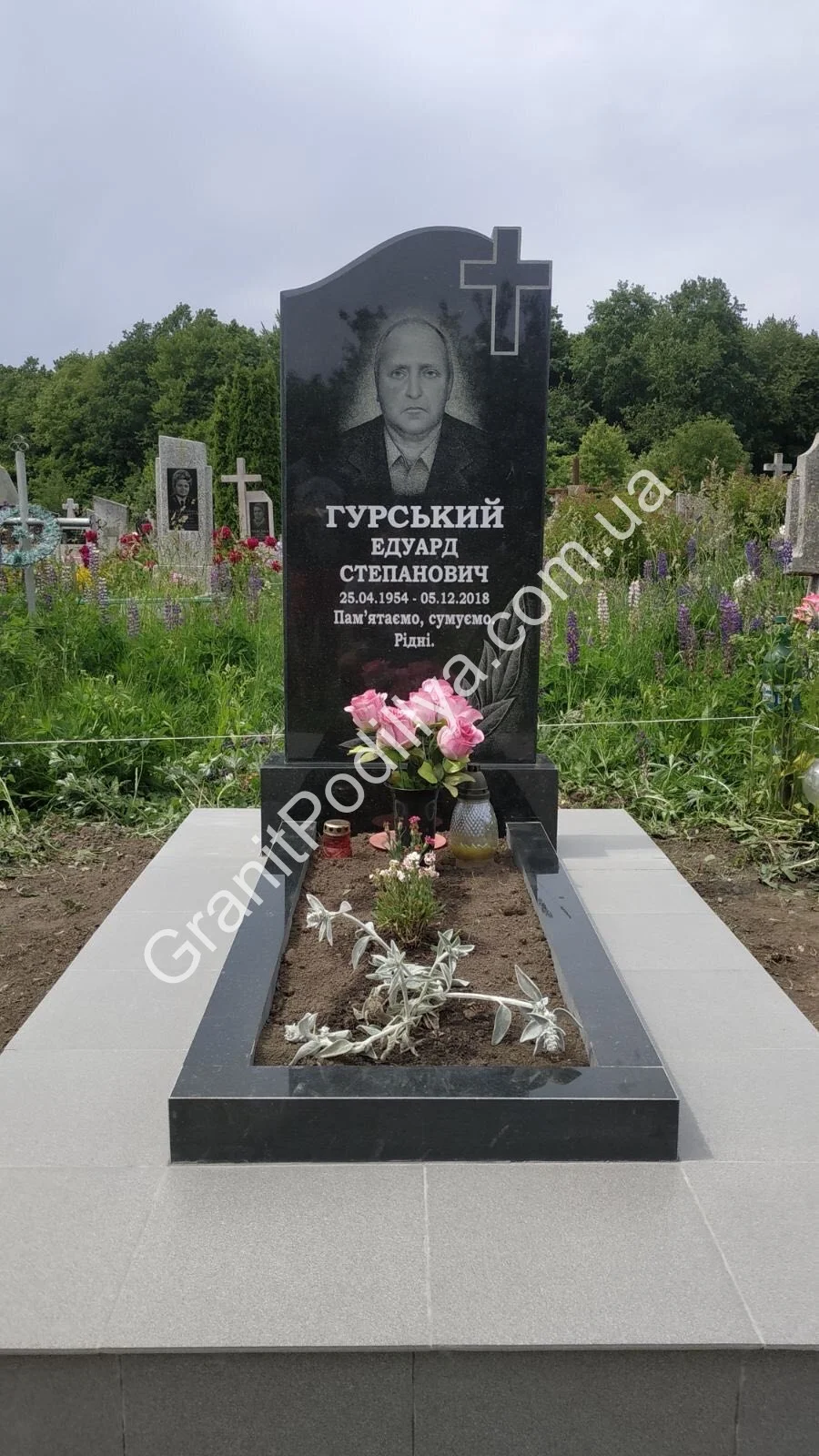 Подвійний пам'ятник з граніту - Кам'янець-Подільський | GranitPodillya